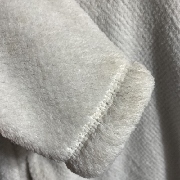 Patagonia HARVARD⭐️VE-RI-TAS M+Britney Spears✨262 Funko+Barbie🎀👩‍🦽🪩 - Picture 13 of 17